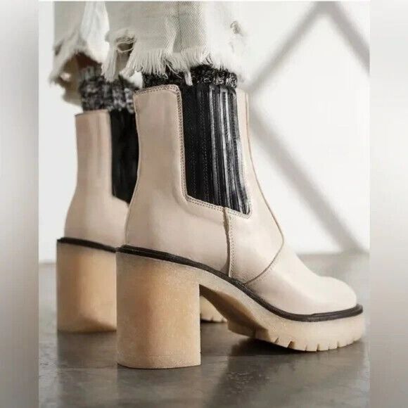 Free People James‎ Chunky Heel Chelsea Boot White Leather Size US 9.5 - Picture 4 of 8